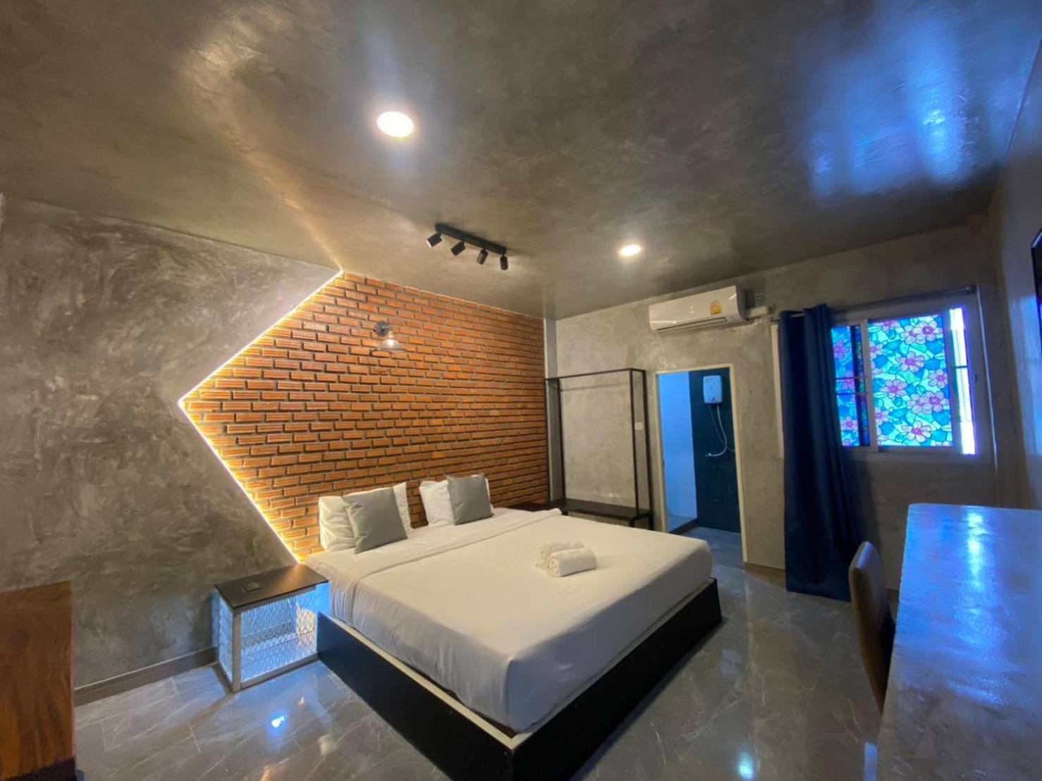 S1 City Hotel Buriram Eksteriør bilde